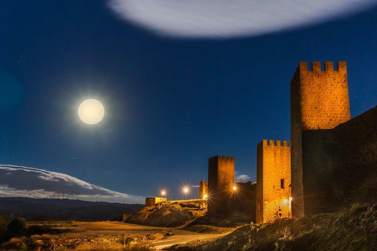 El Diezmo Artajona ภายนอก รูปภาพ